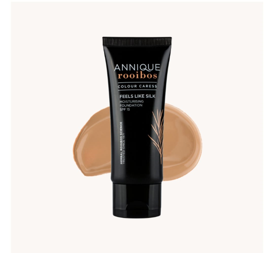 Feels Like Silk Beige SPF 15 30ml